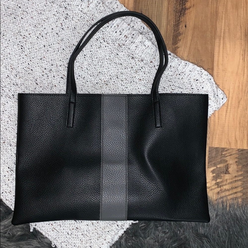 Vince Camuto Purse